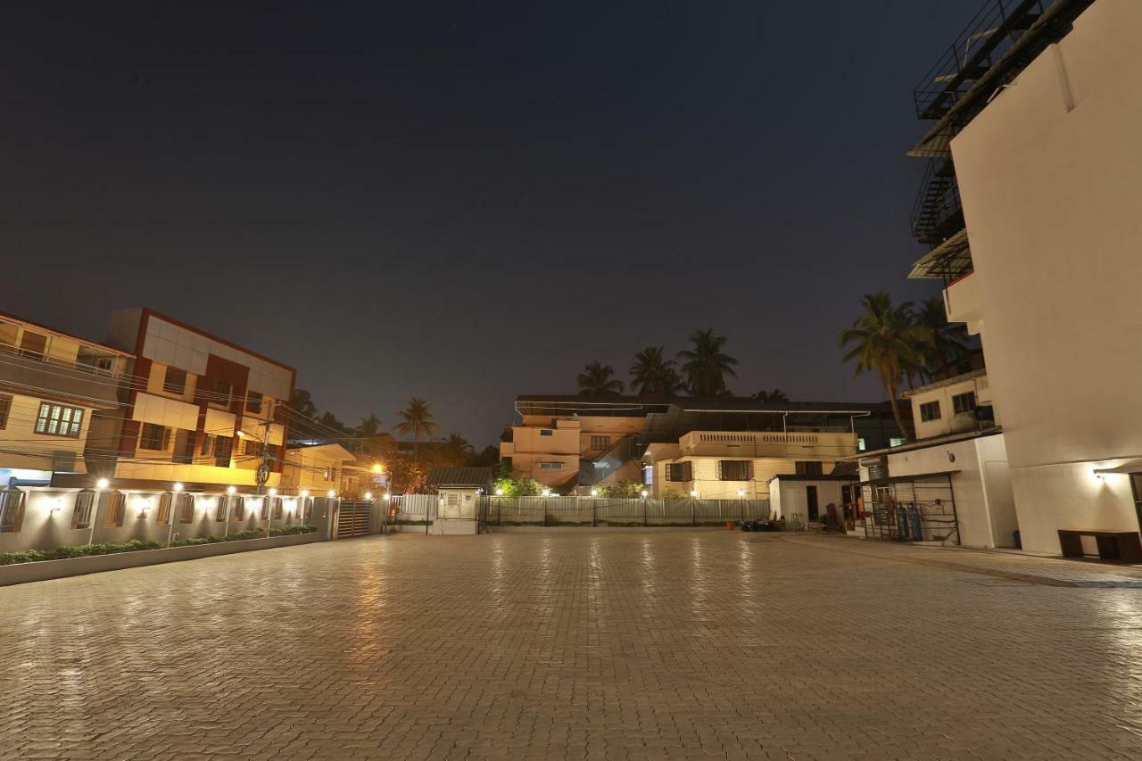 Hotel Luminara Kochi Exterior foto